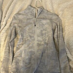 Women's Gray Camouflage Jacket